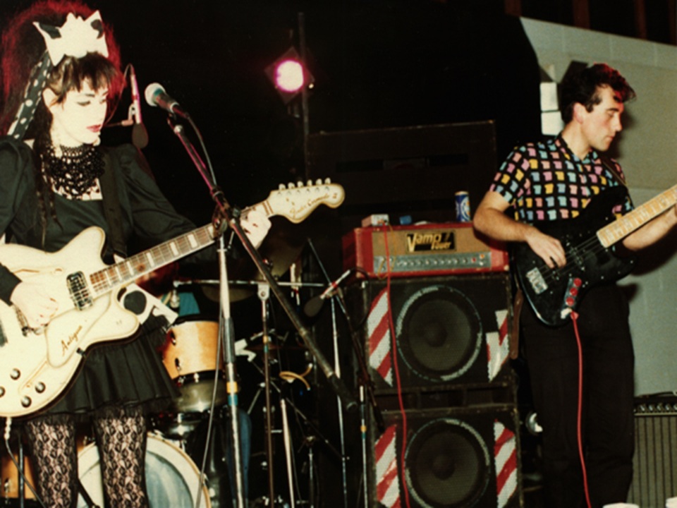 Strawberry Switchblade Strathclyde Uni 80s Strawberry Switchblade Strathclyde Uni 80s